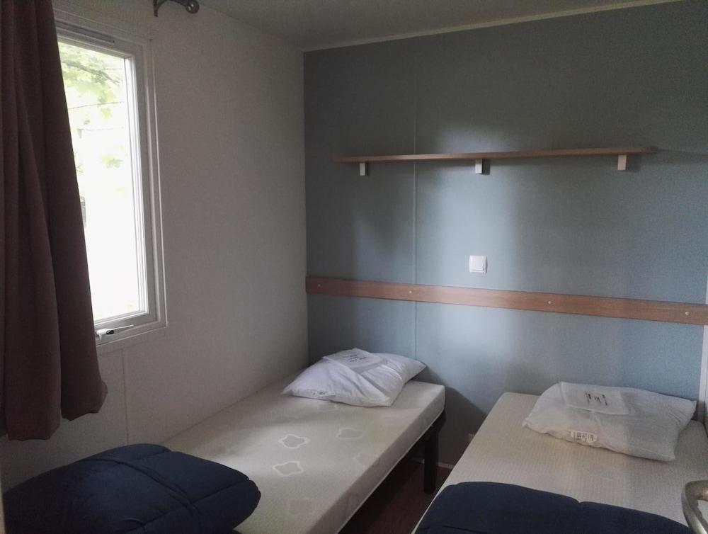 Camping De Μπουρζ Εξωτερικό φωτογραφία